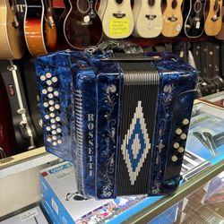Rossetti Accordion