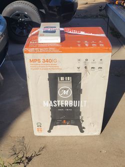Masterbuilt MPS 340 40 Inch Thermal Temp XL Propane Smoker with Bonus Cover ($420 Value)