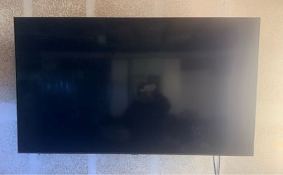 75 inch Samsung Smart TV