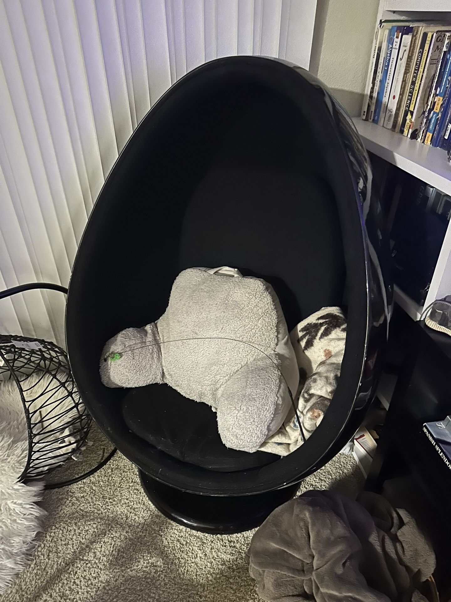 Black Swivel Egg Chair