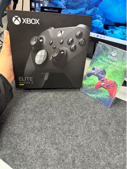 Xbox Series 2 controller in excellent condition