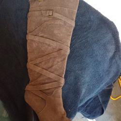 Suede Thigh High Boots Size ,10 Light Brown