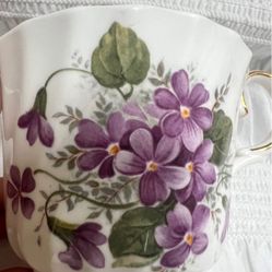 VTG Regency English Bone China Purple Floral tea cup(only) gold tone trim