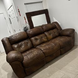 Brown Letter Sofá Very Very Good Condition