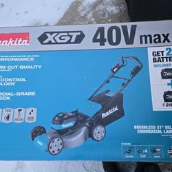 Makita 40v Lawnmower Self Propelled KIT