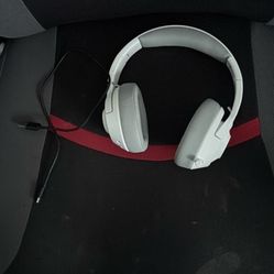 Wireless headphones