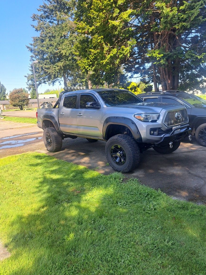 2016 Toyota Tacoma