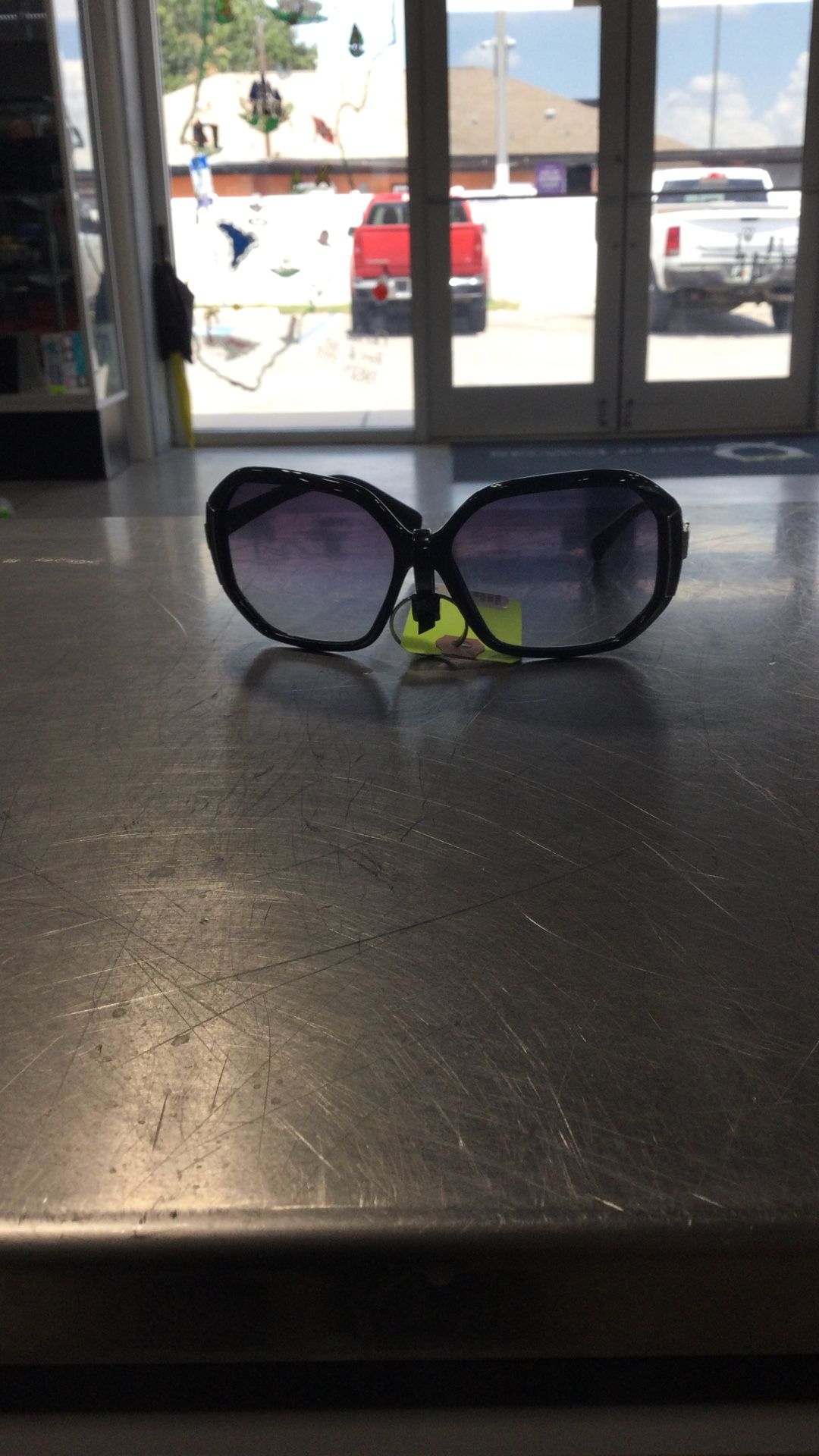 MARC JACOBS sunglasses