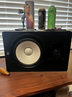 YAMAHA HS7