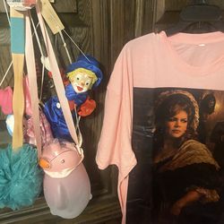 Custom AI "Vintage Movie Style" Portrait Tee - Pink