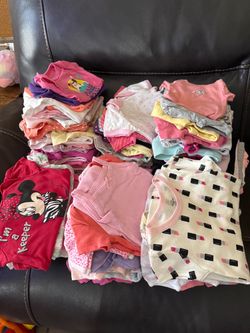 Baby girl clothes from 0-18 months