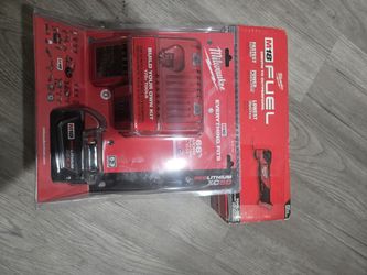 Milwaukee Tool And Battery Set