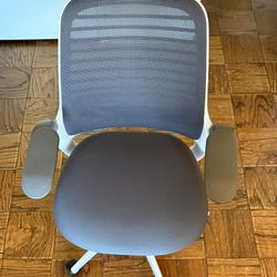 Steelcase Series 1 Office Chair