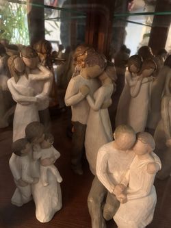 10 PCS WILLOW TREE FIGURINES 