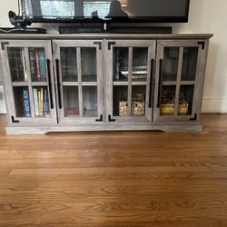 TV console/stand