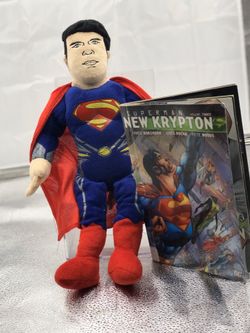 Large 18” Superman w/Red Cape & DC Superman New krypton comic book!