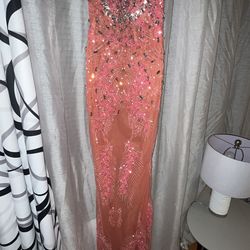Gorgeous prom dress