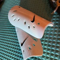 Nike shin guards