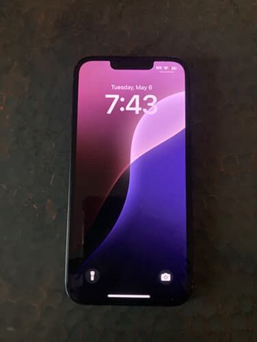 iPhone 13