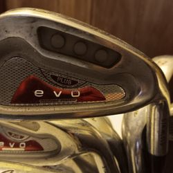 Tommy Armor Evo Iron Set 