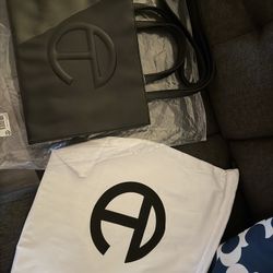 Brand new Telfar Tote 