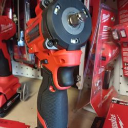 Milwaukee M12 FUEL Brushless 3/8 Impact Wrench Stubby Tool-Only 