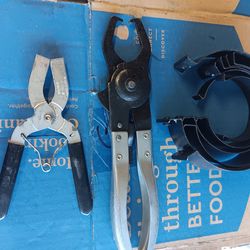 Piston ring installer