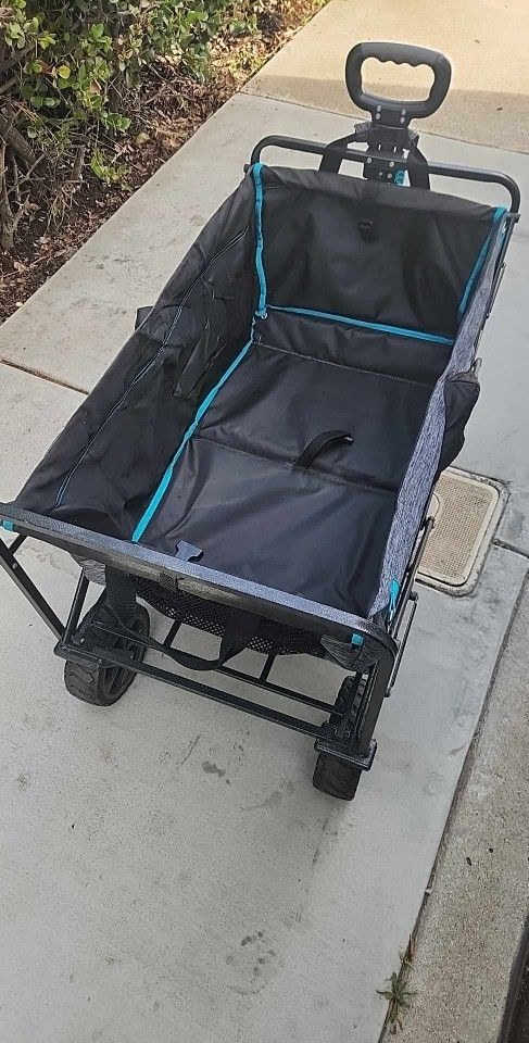 New Mac Sports XL Folding Wagon with Brakes. Sells at Costco for $100