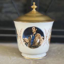 Vtg 1979 Norman Rockwell’s “Four Freedoms” Covered Dish Gorham Fine China, Gold