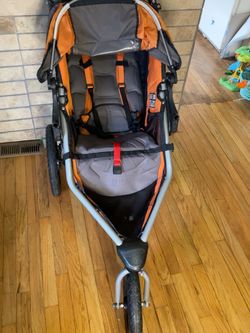 BOB Jogging Stroller – Orange/Gray – Needs Repair
