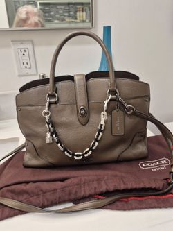 Coach Mercer Satchel Authentic , Never worn. Pristine condition! Looks like a Rhyder but a much better bag!