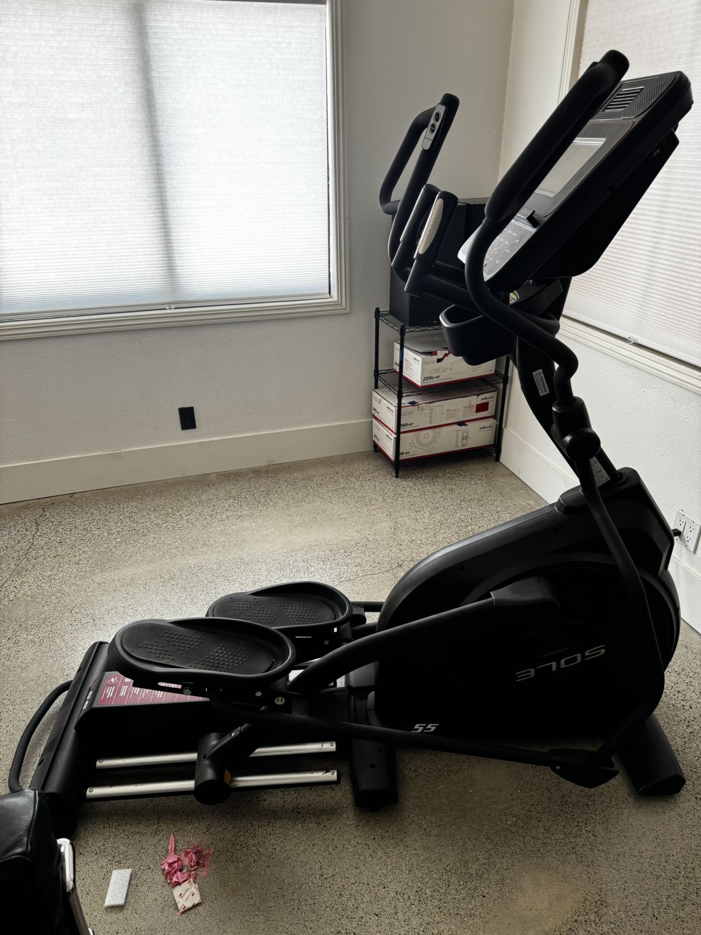 Sole E55 Elliptical With Tablet Holder
