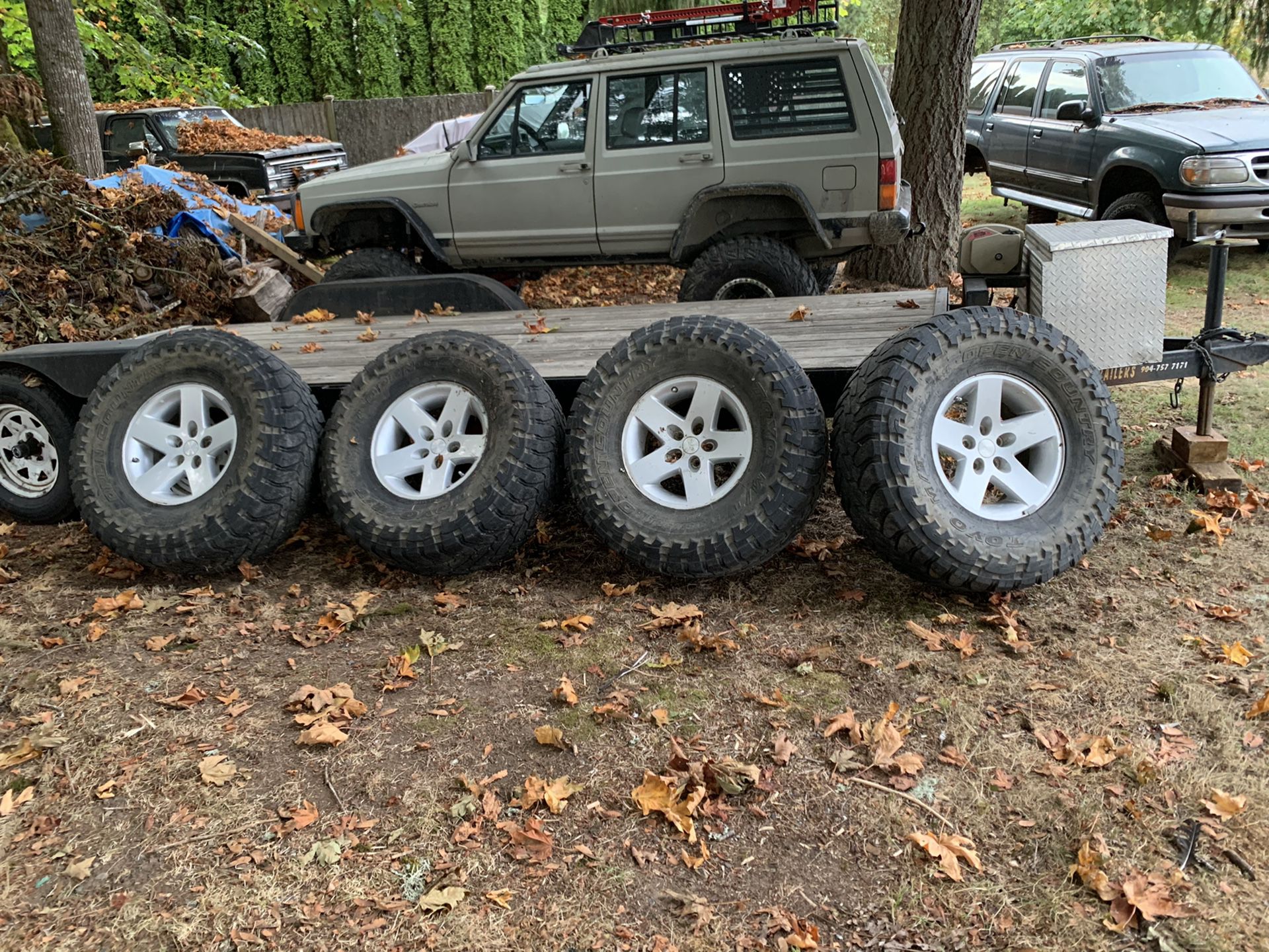 Jeep cherokee wheels and tires 5x4.5 pattern