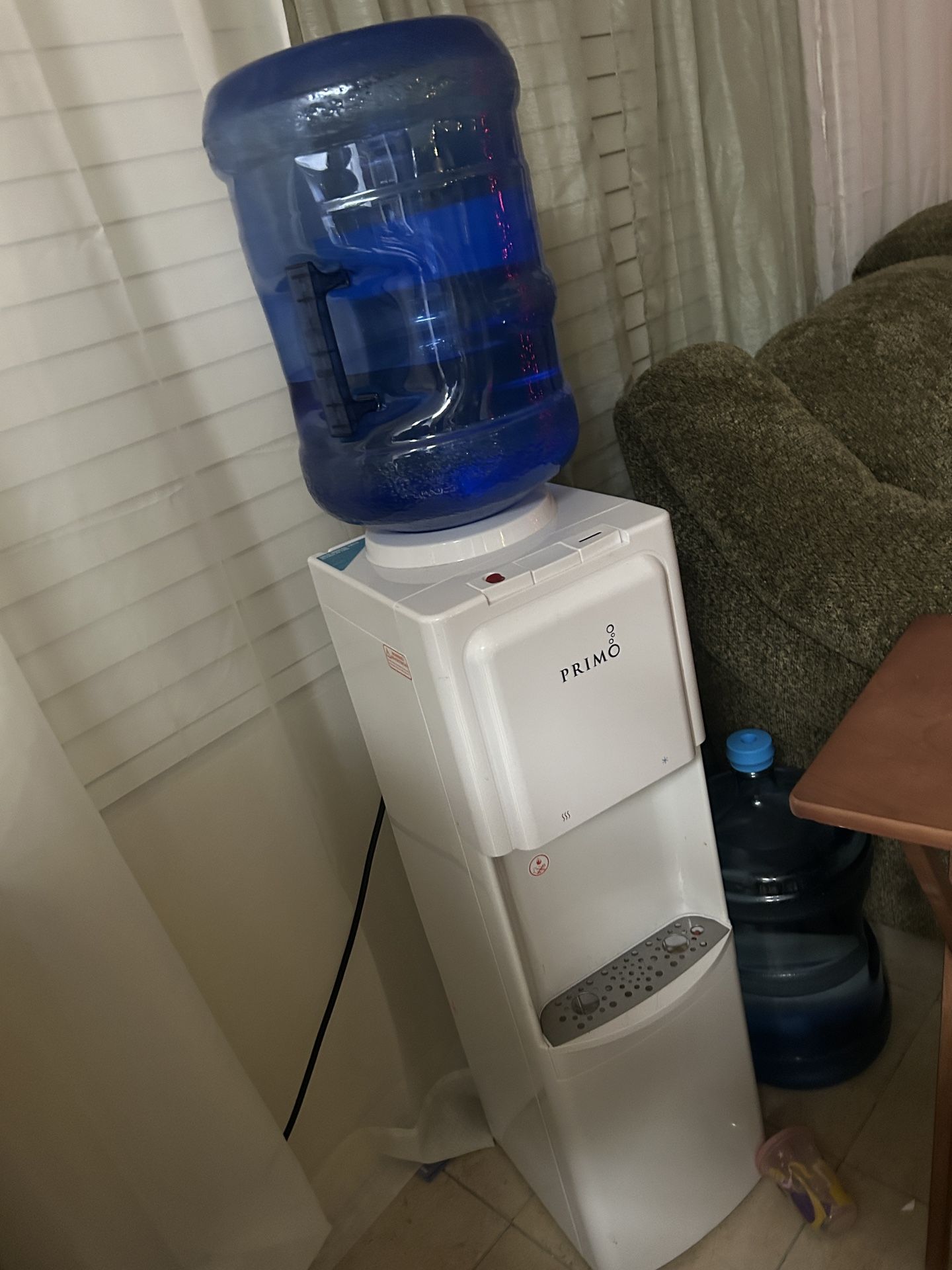 Water Dispenser 