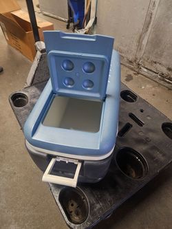 big cooler 35" x 16" / 17" height