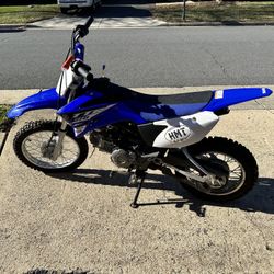 2015 Yamaha TT-R110EF Dirt Bike