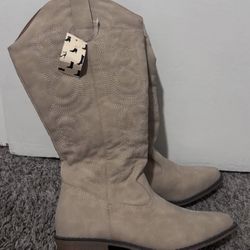 Women’s Boots