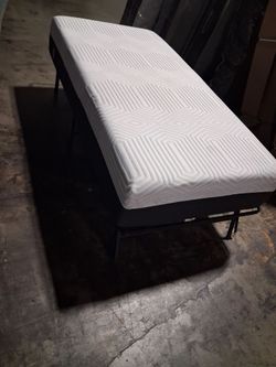 TWIN MATTRESS AND FRAME