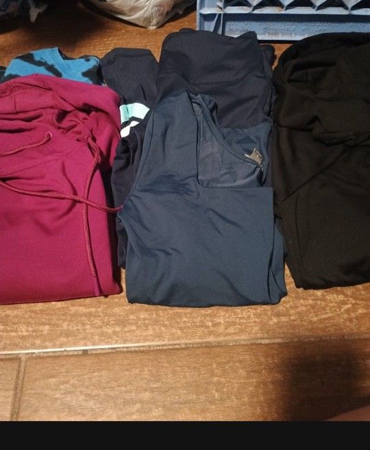 Women's Clothing Lot