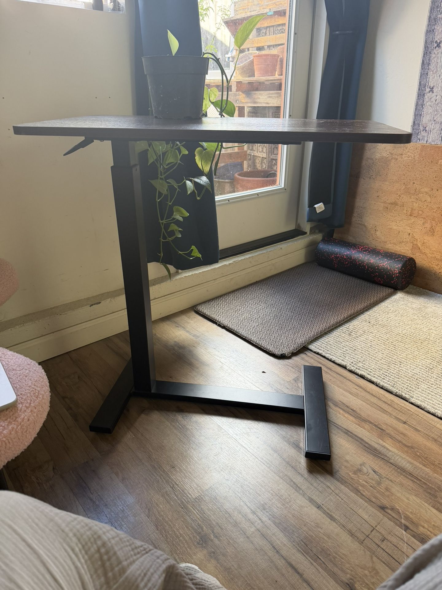 Adjustable Standing Desk