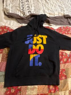 Nike Just do it . men’s medium hoodie . $10
