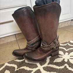 Free Bird Boots 