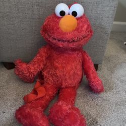 Elmo Stuffie Backpack