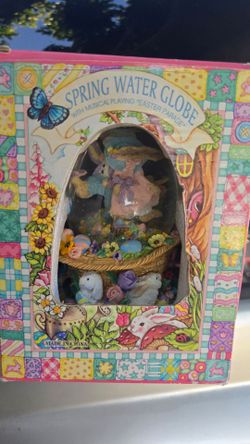 Globe Bunny Rabitt ( music box )