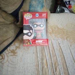 DC Robin #377 Pop Heroes Funko 