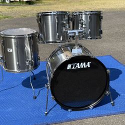 Tama Rockstar Japan 4 Piece Drum Set