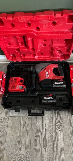 M18 Milwaukee SDS hammer