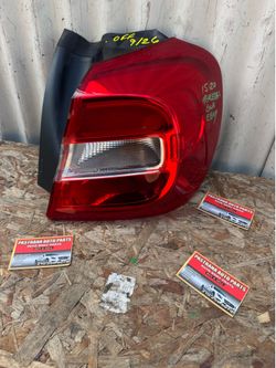 2015-2016-2017-2018-2019-2020 MERCEDES GLA250 X156 REAR RIGHT passenger SIDE OUTER TAILLIGHT OEM use