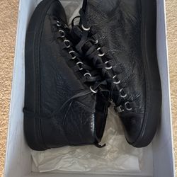 Balenciaga Sneakers
