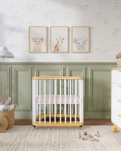 NESTIG The Cloud Crib | 3 in 1 Bed, white and natural wood.